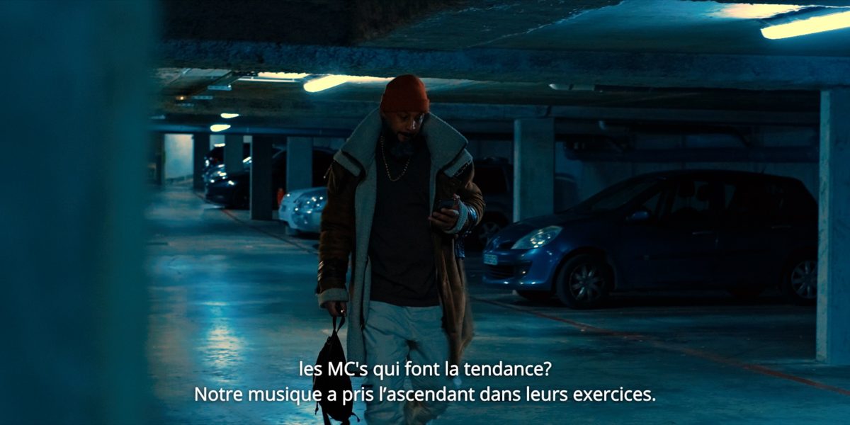 Image du clip L'Appel du Devoir : Horseck dans un parking